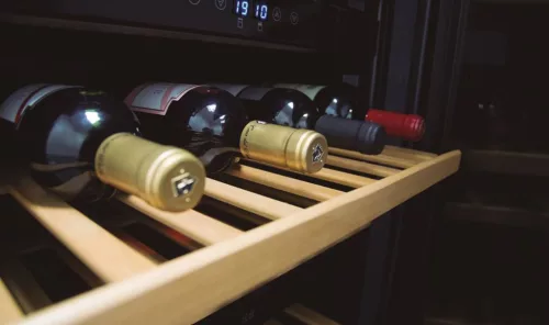 NODOR - Beépíthető borhűtő NorCare VC-4800 SW fehér