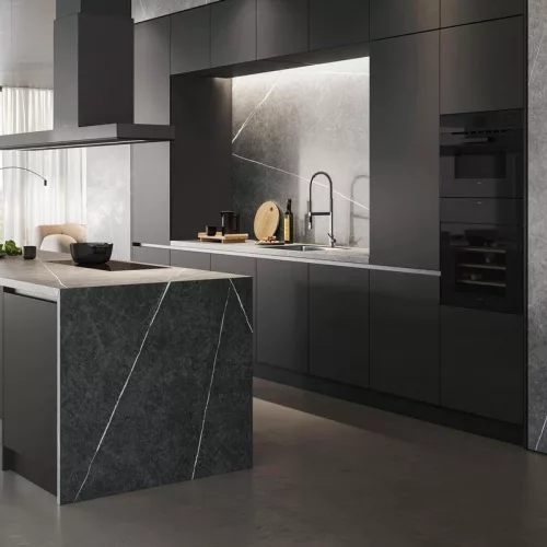 ELICA - Beépíthető borhűtő VERITAS BI24 BL